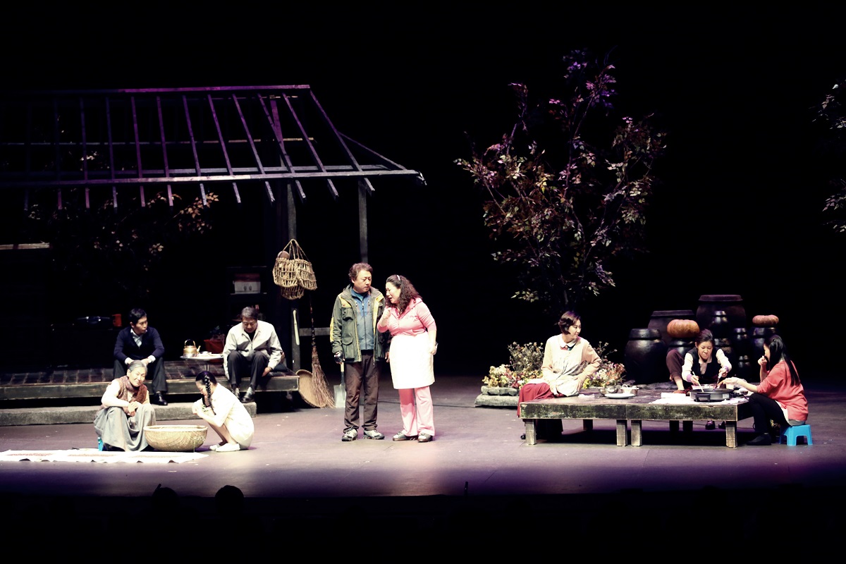 대구시립극단 연극 콜라소녀 공연사진